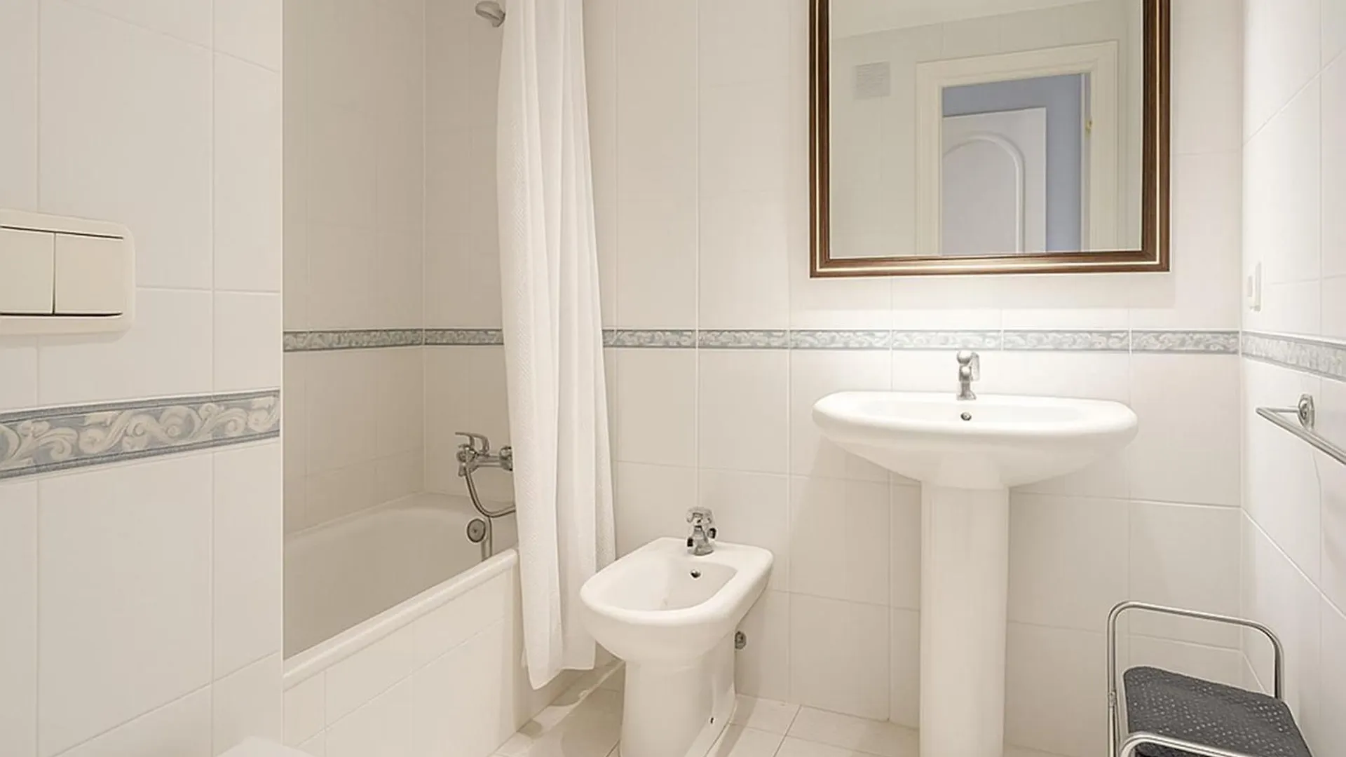 Vistamar Apartment-Beachfront 마르베야 0*,